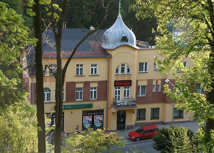 Carmen * 斯克拉斯卡波伦巴